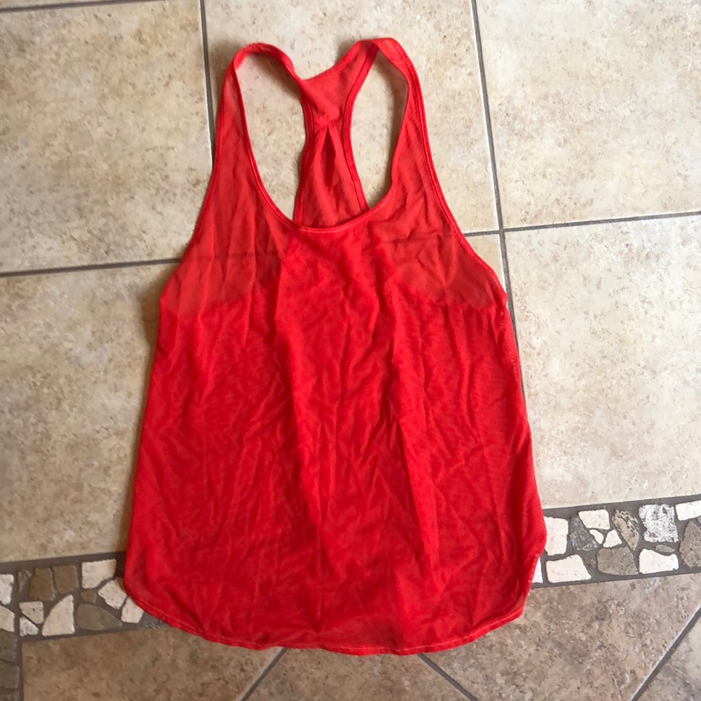 Lulu lemon top